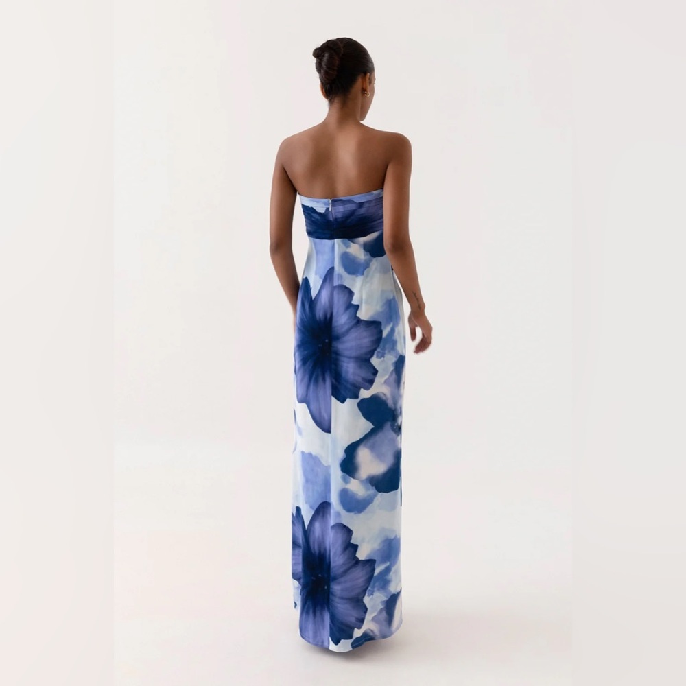 NWT women’s SUMMER AWAY blue floral bloom Como strapless maxi dress size X large - Picture 2 of 11